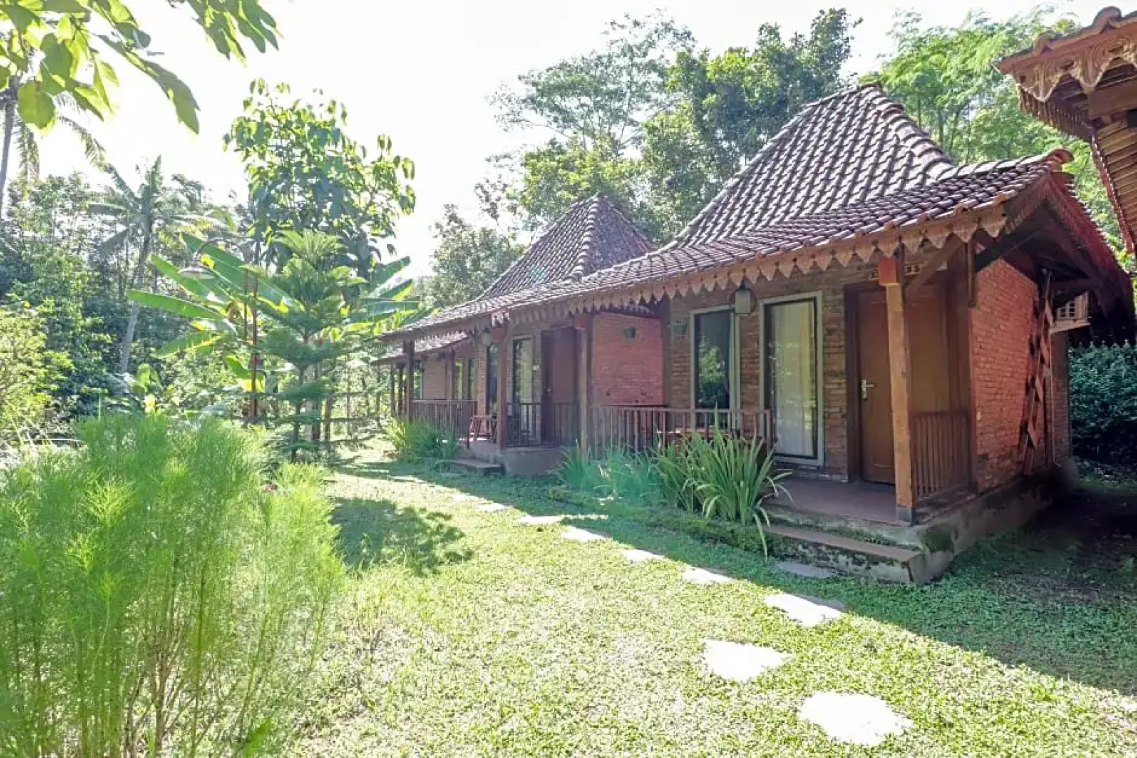 Balkondes Kenalan by ZUZU