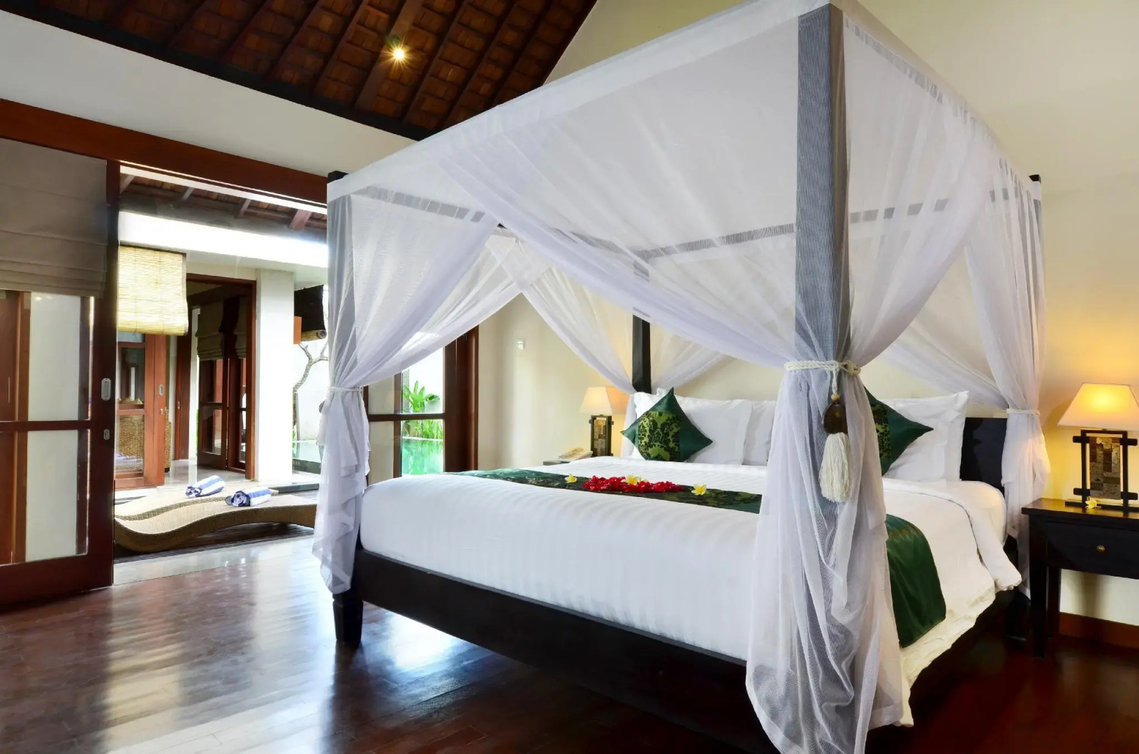 The Khayangan Dreams Villa Umalas