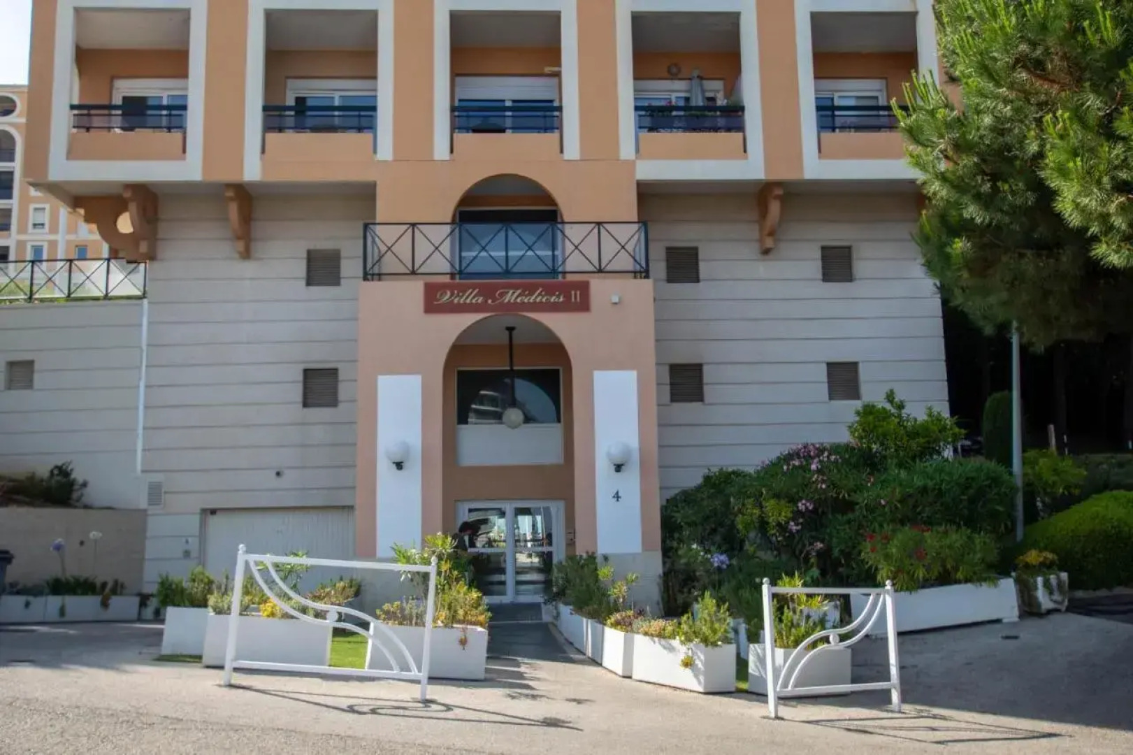 Villa Médicis – Overlooking Monte Carlo