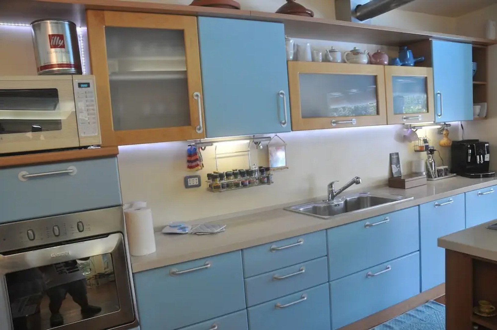 Very Cozy, Comfortable "lanthana" Villa on 2 Floors, Independent