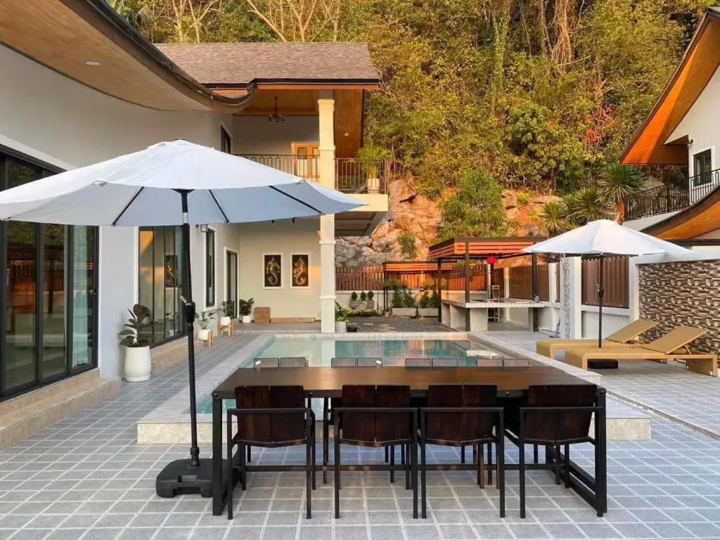 Chaison Hill Resort Khanom