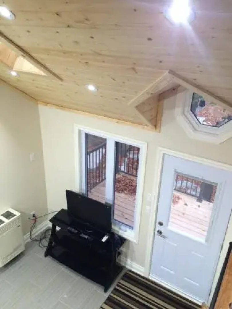 Victoria Harbour Cottages