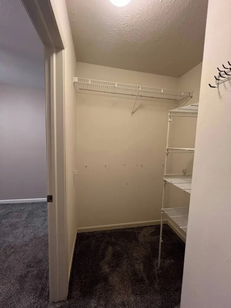 Fantastic Get Away Condo In Strongsville!