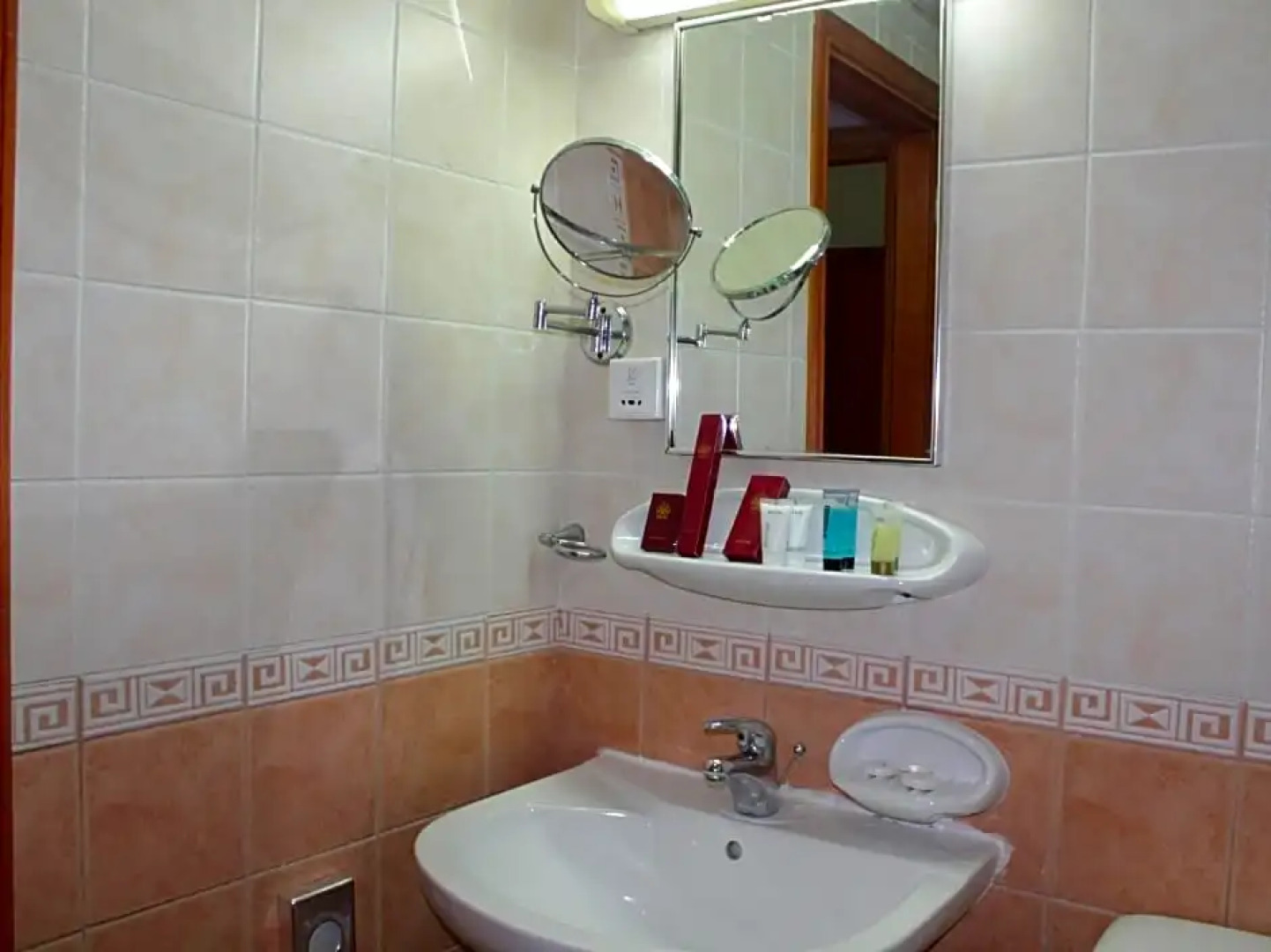 Emirates Palace Hotel Suites