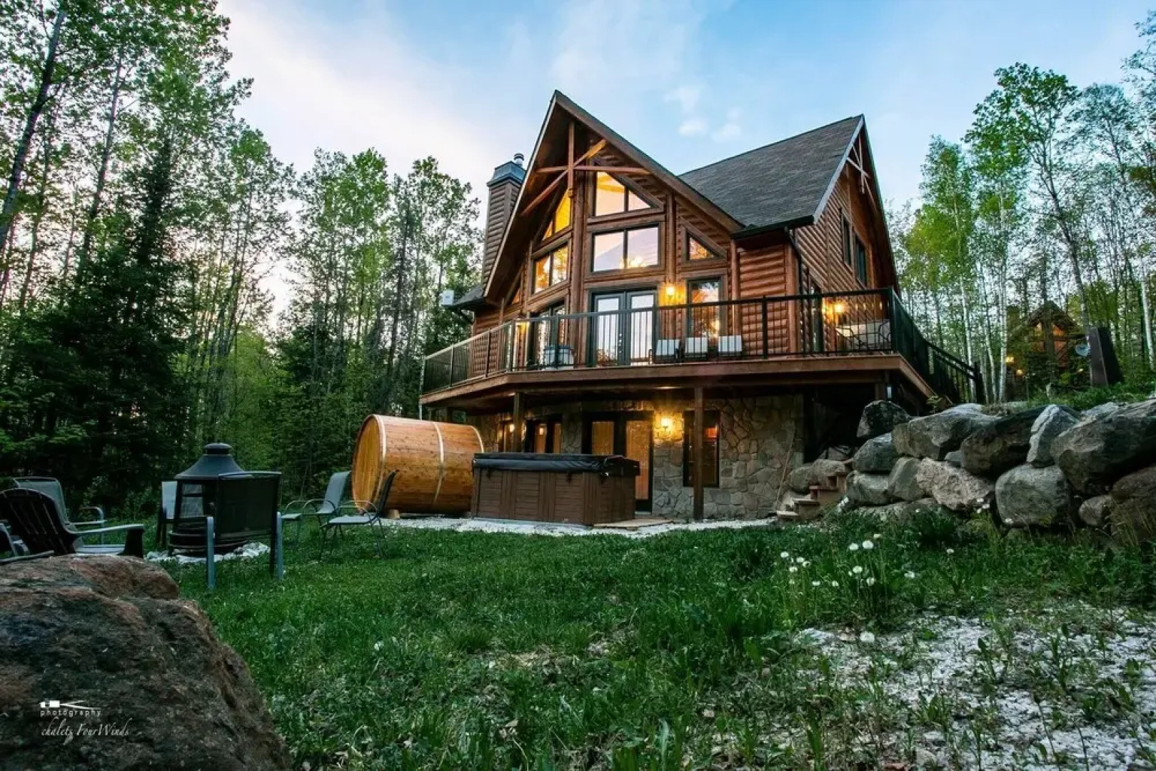 La Casa Kanata - Jacuzzi, Jazz Chardonnay