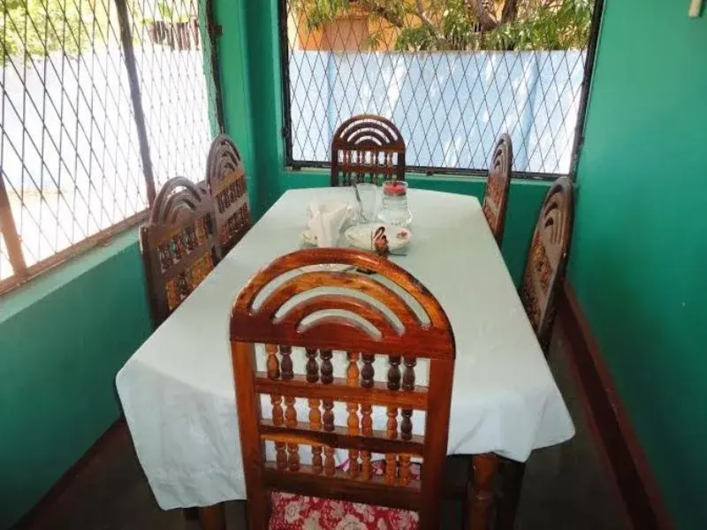 Luckmins Guest House