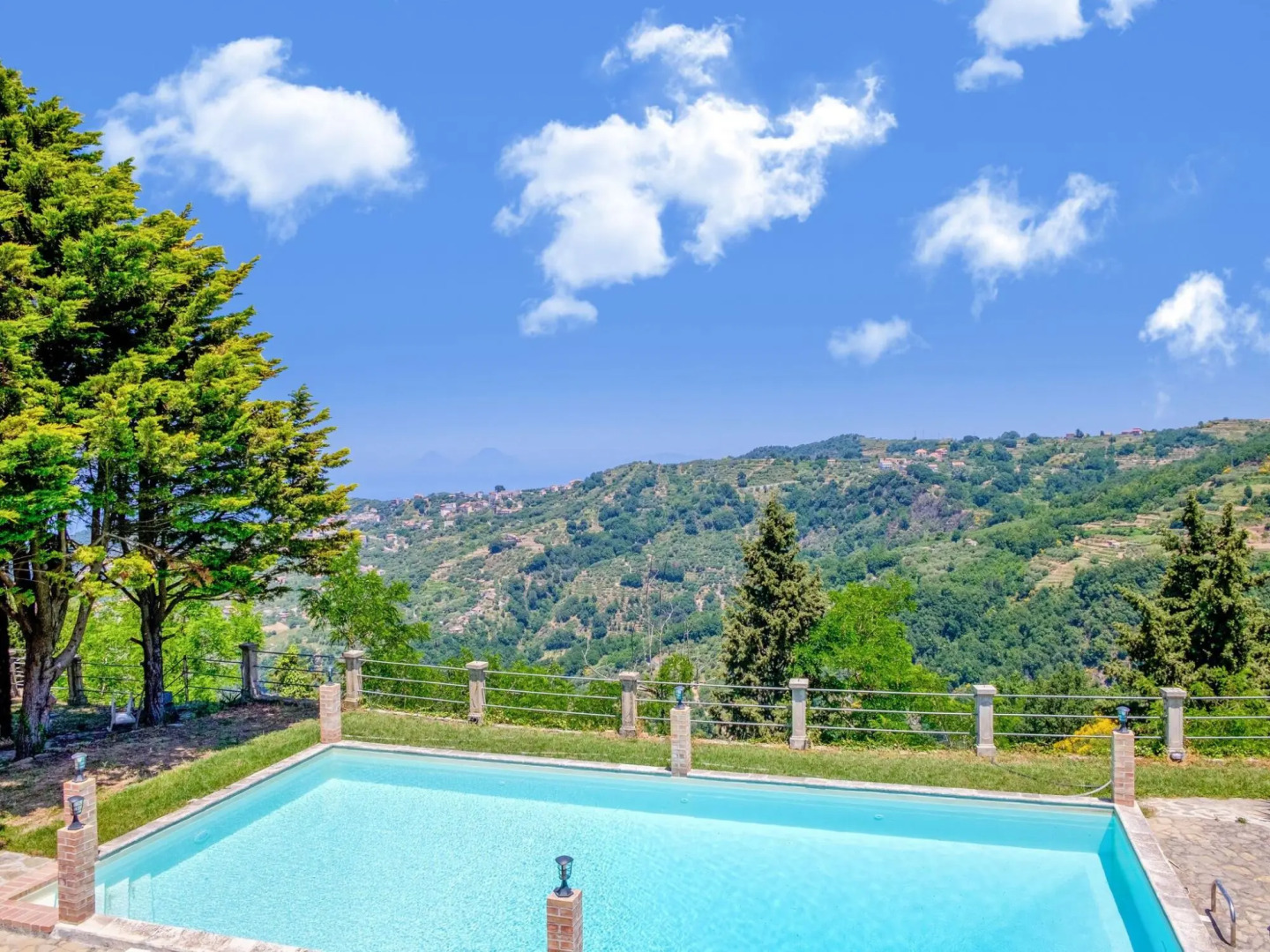 Lavish Sicilian Villa With Pool