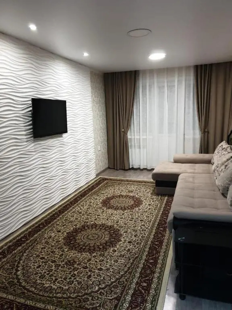 Apartment on Metallurgov 32