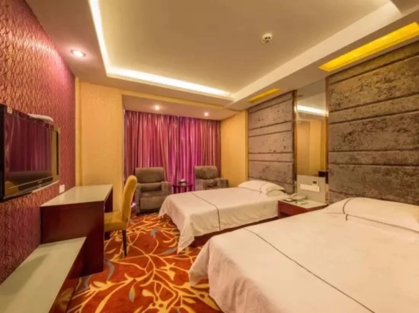 Yiwu Chuzhou Hotel