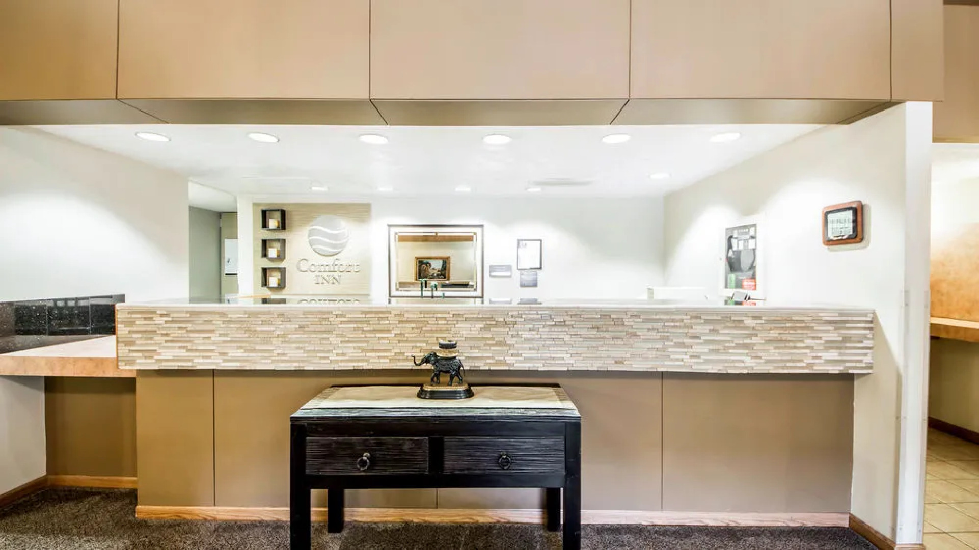 Comfort Inn Midwestern Square