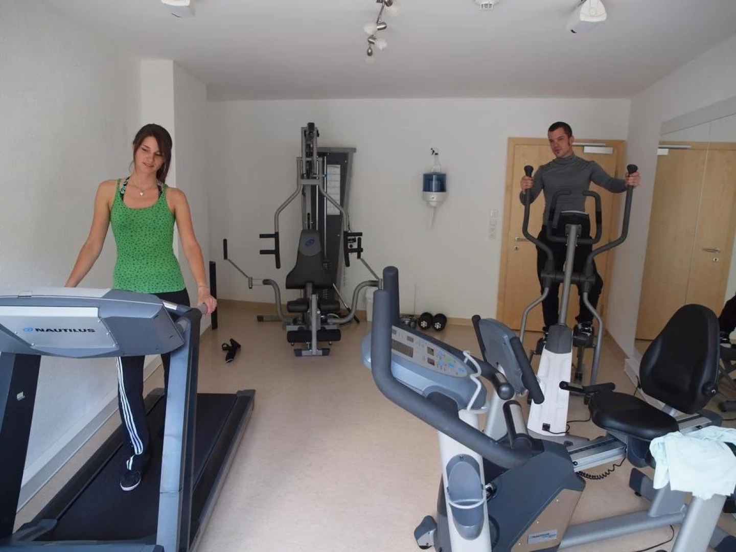 Pitzis Kinderhotel - Family Only