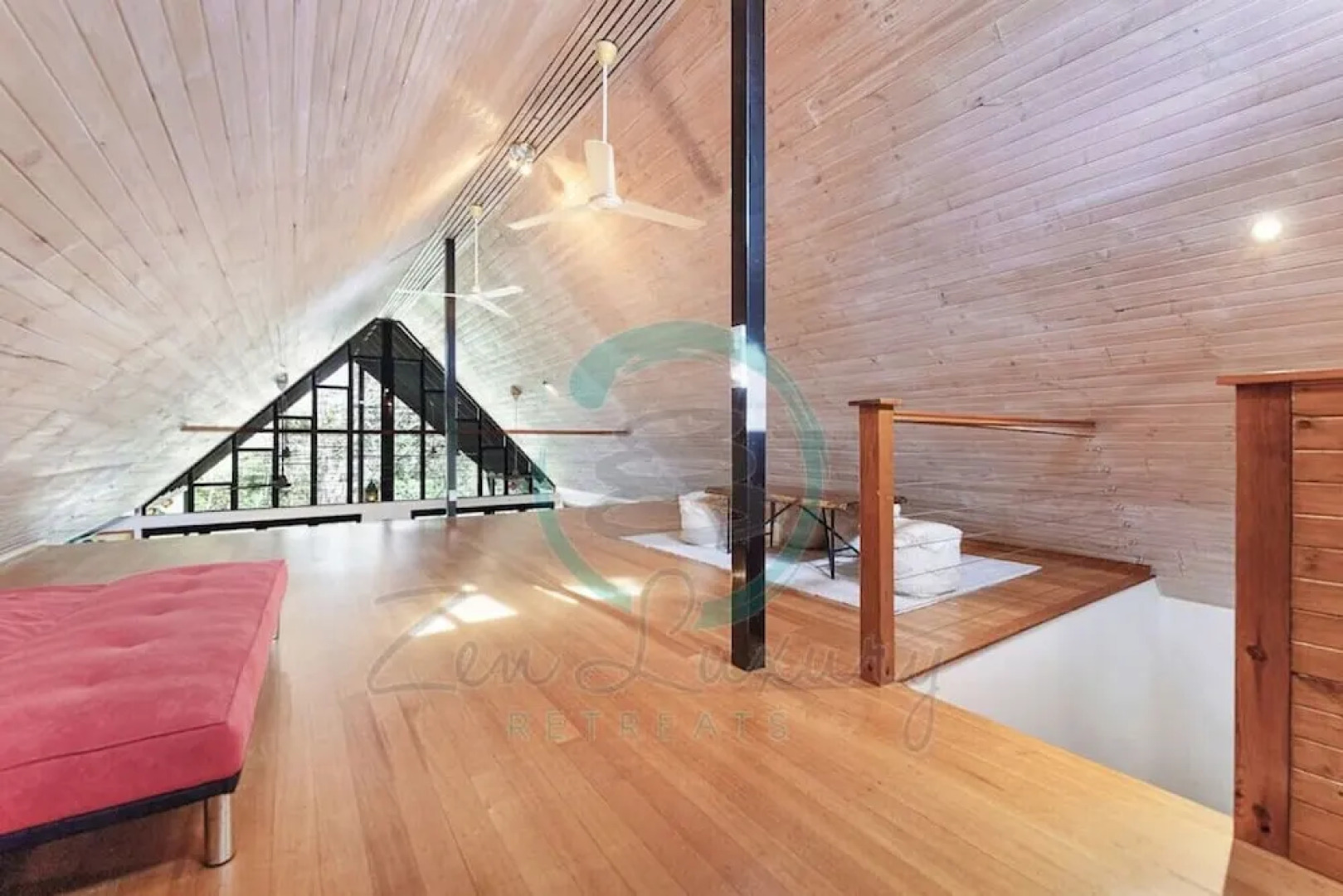 ZENLUX - 3-Story Corporate Golf Retreat