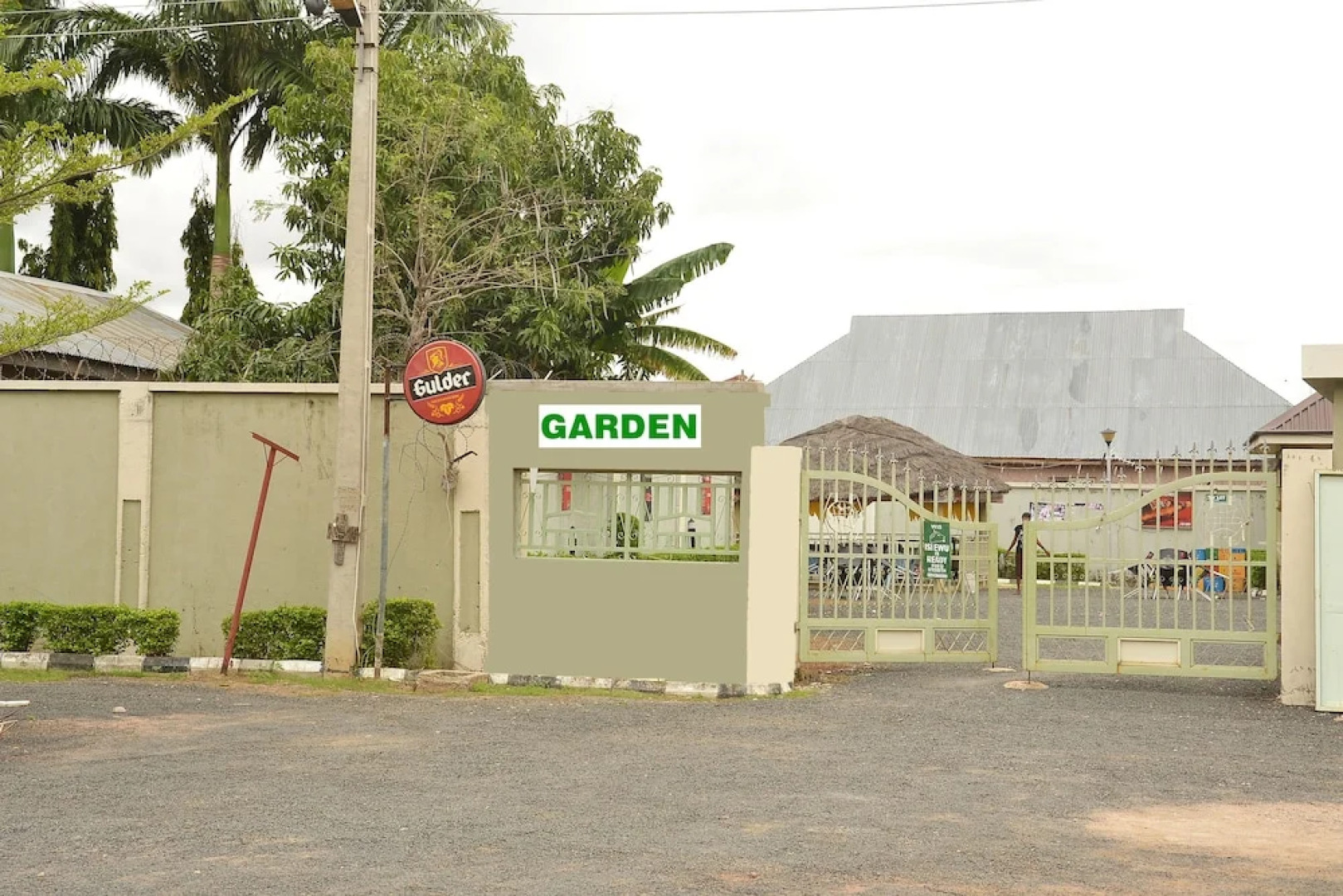 Jokems Airport View Hotel - Adults Only