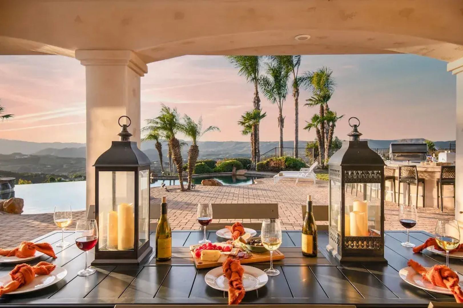 Sun Break by AvantStay Sun-Kissed Paradise w Infinity Pool Game Room