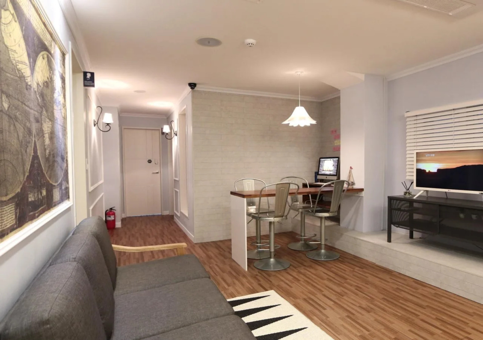 Blue Boat Hostel Myeongdong