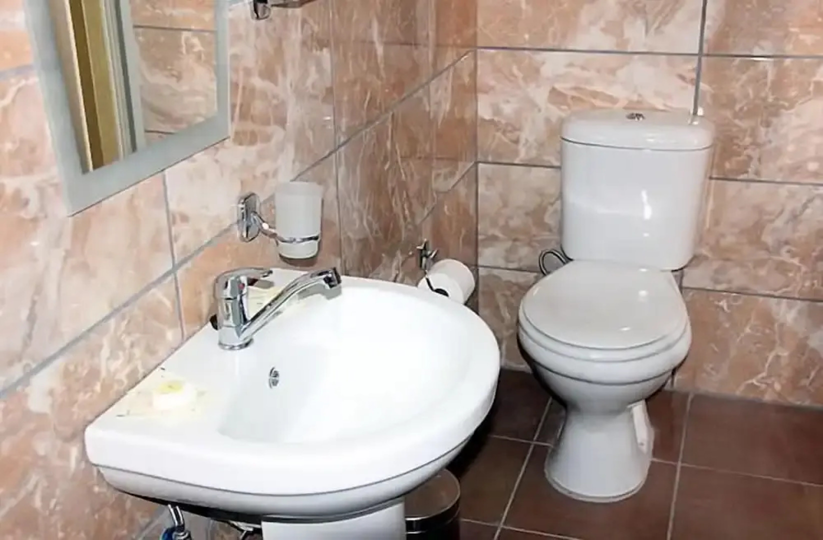 Airport Bed and Breakfast