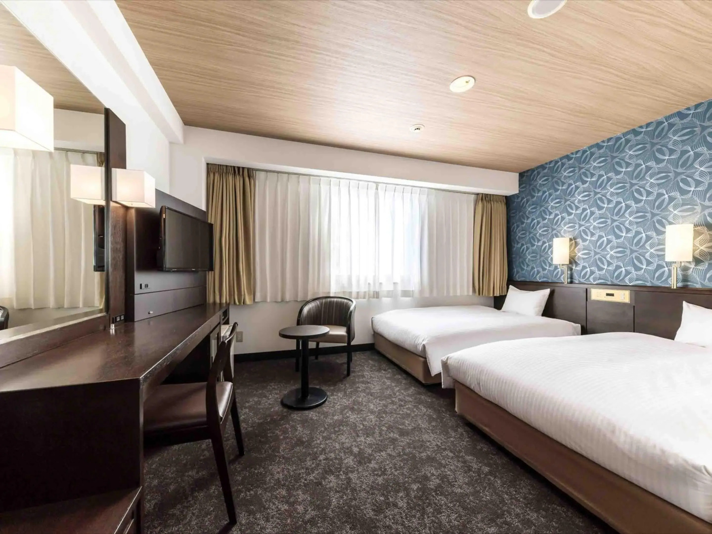 Nishitetsu Inn Kochi Harimayabashi