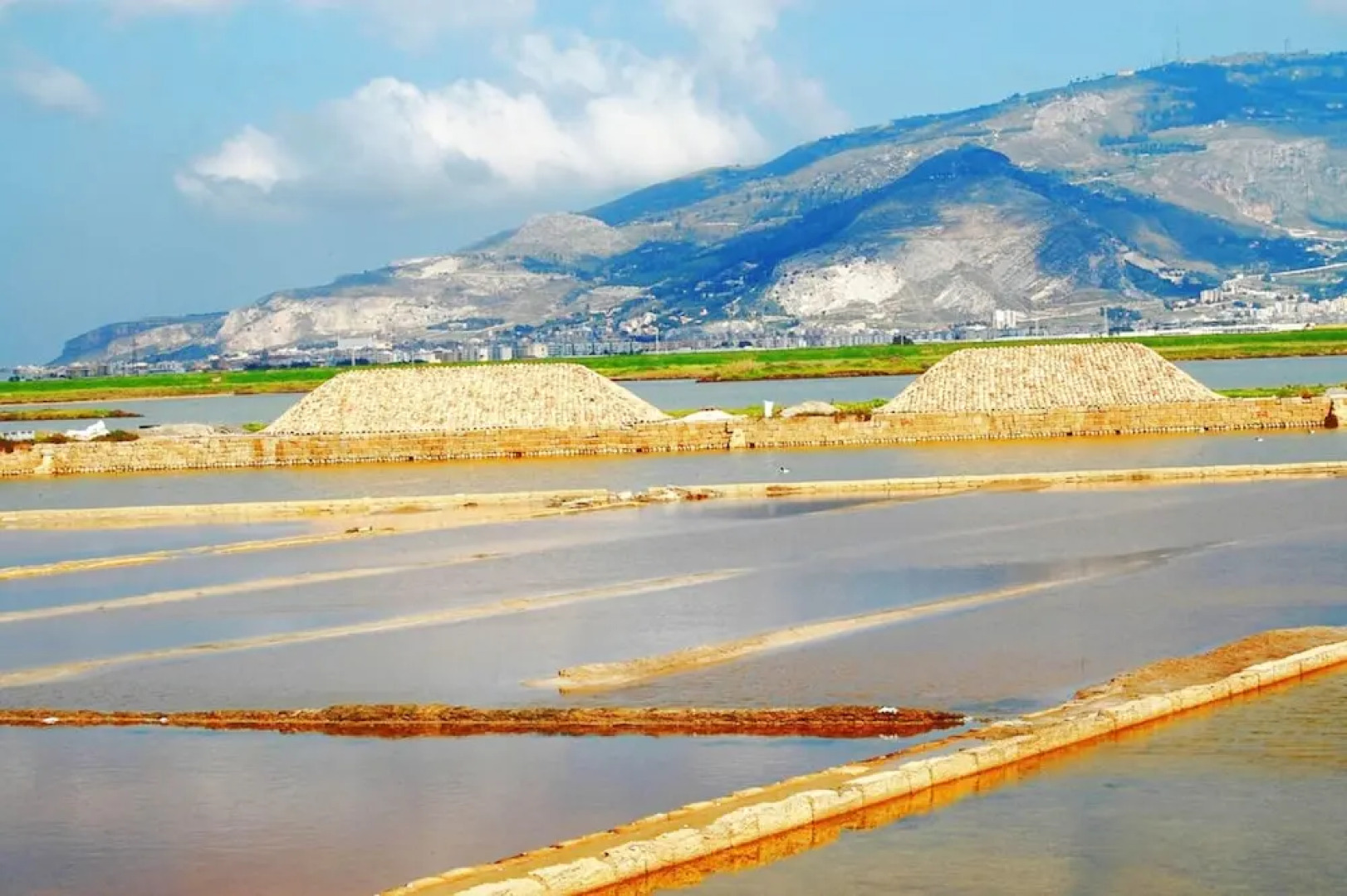 Apartment With 2 Bedrooms In Rilievo With Shared Pool Furnished Terrace And Wifi 5 Km From The Beach