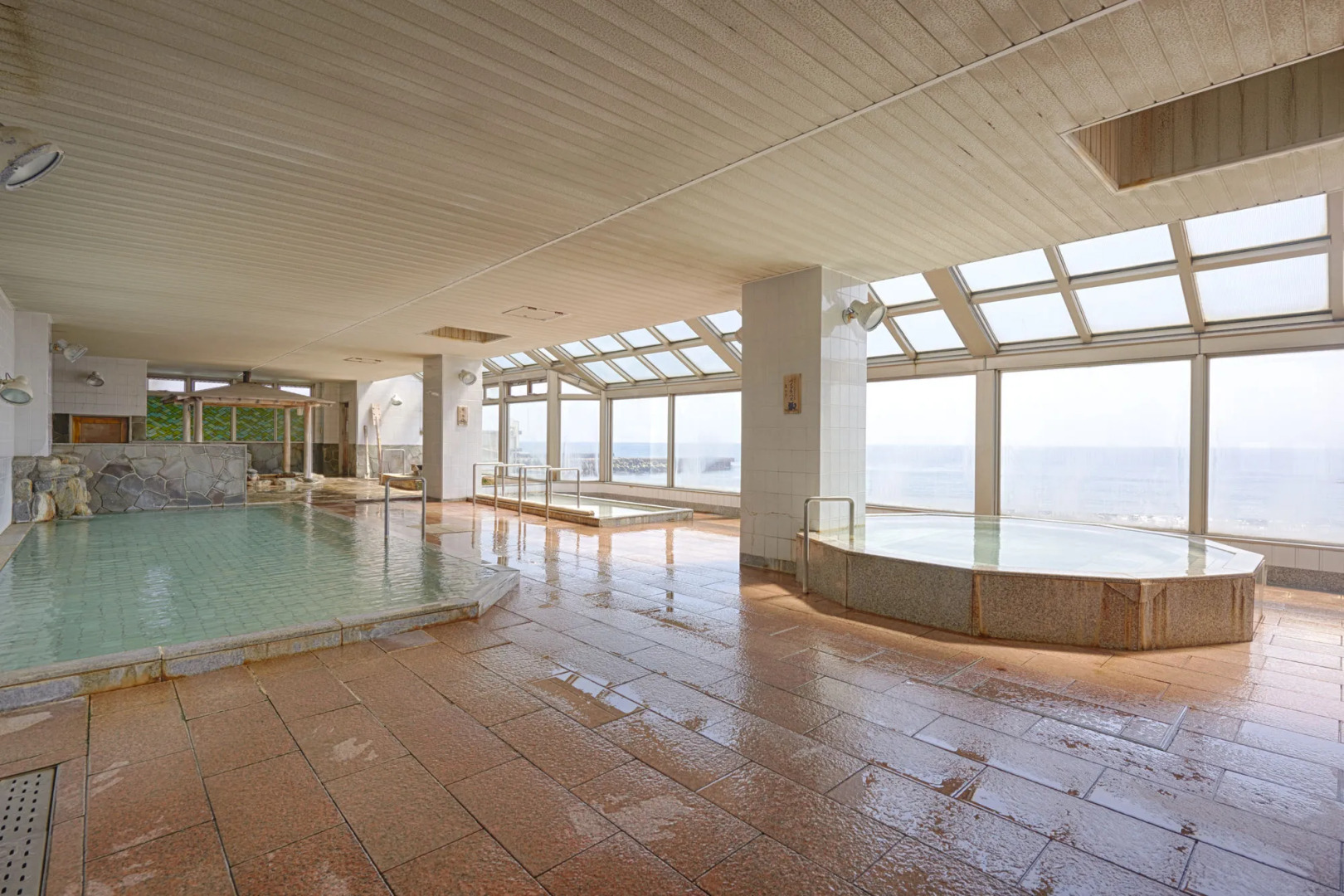 Yunokawa Hot Spring Yunohama Hotel