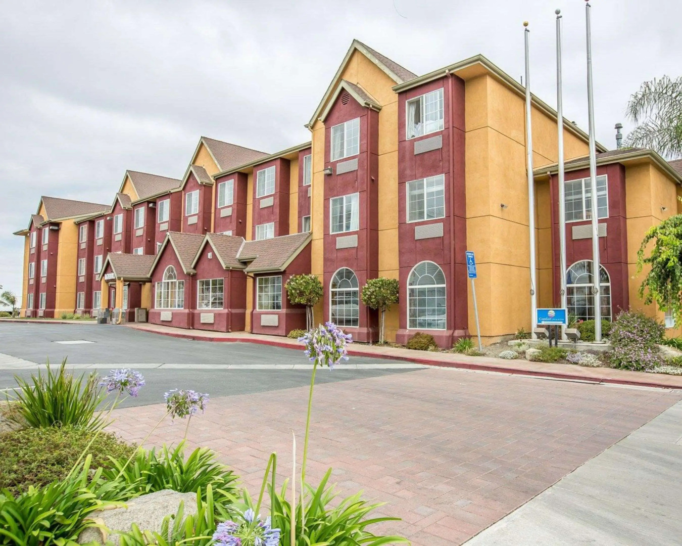 Comfort Inn & Suites Salinas City Center Area