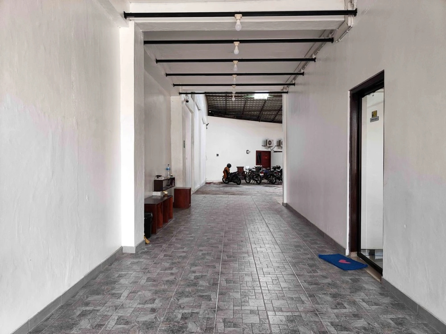 RedDoorz near Prambanan Temple