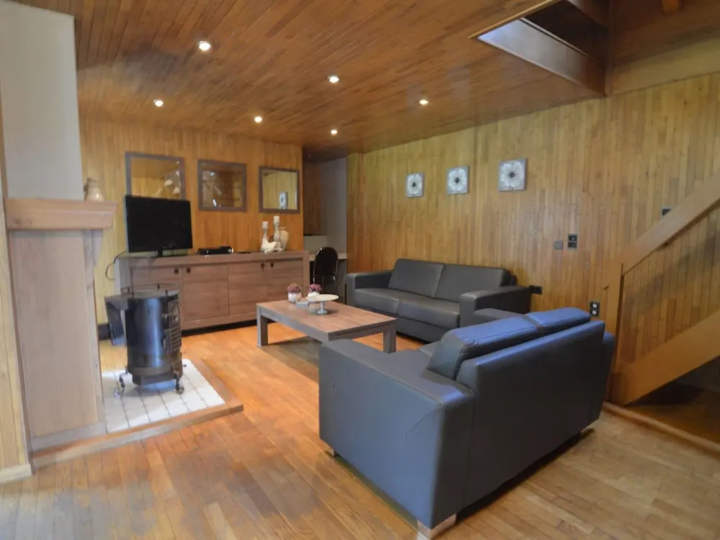 Spacious Holiday Home in Peer with Garden