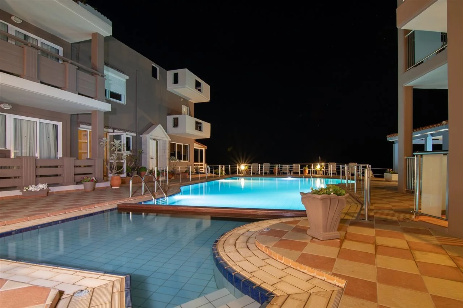 Girogiali Hotel