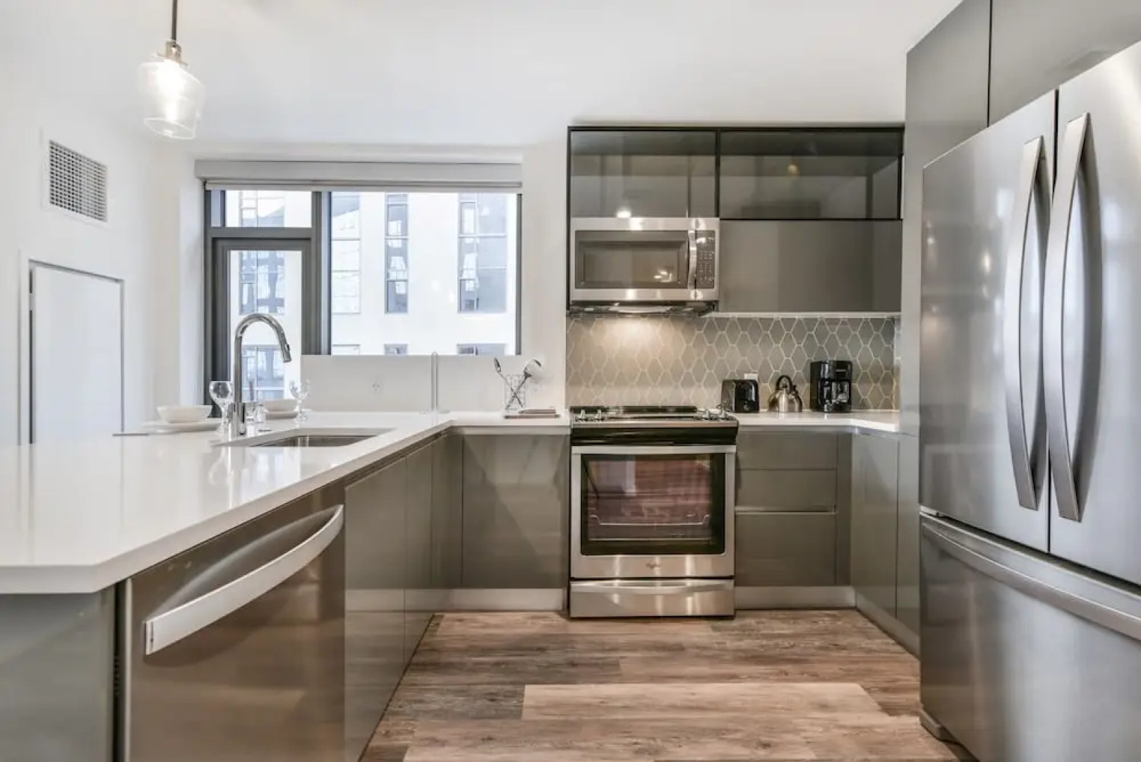 BlueBird on Canal Street