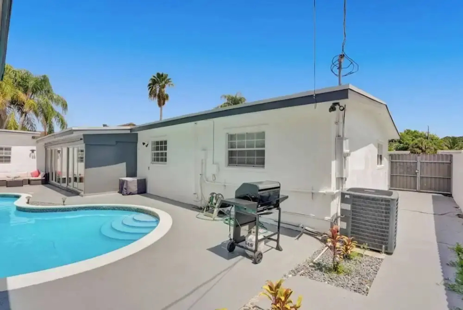 Spacious Home With Heated Pool