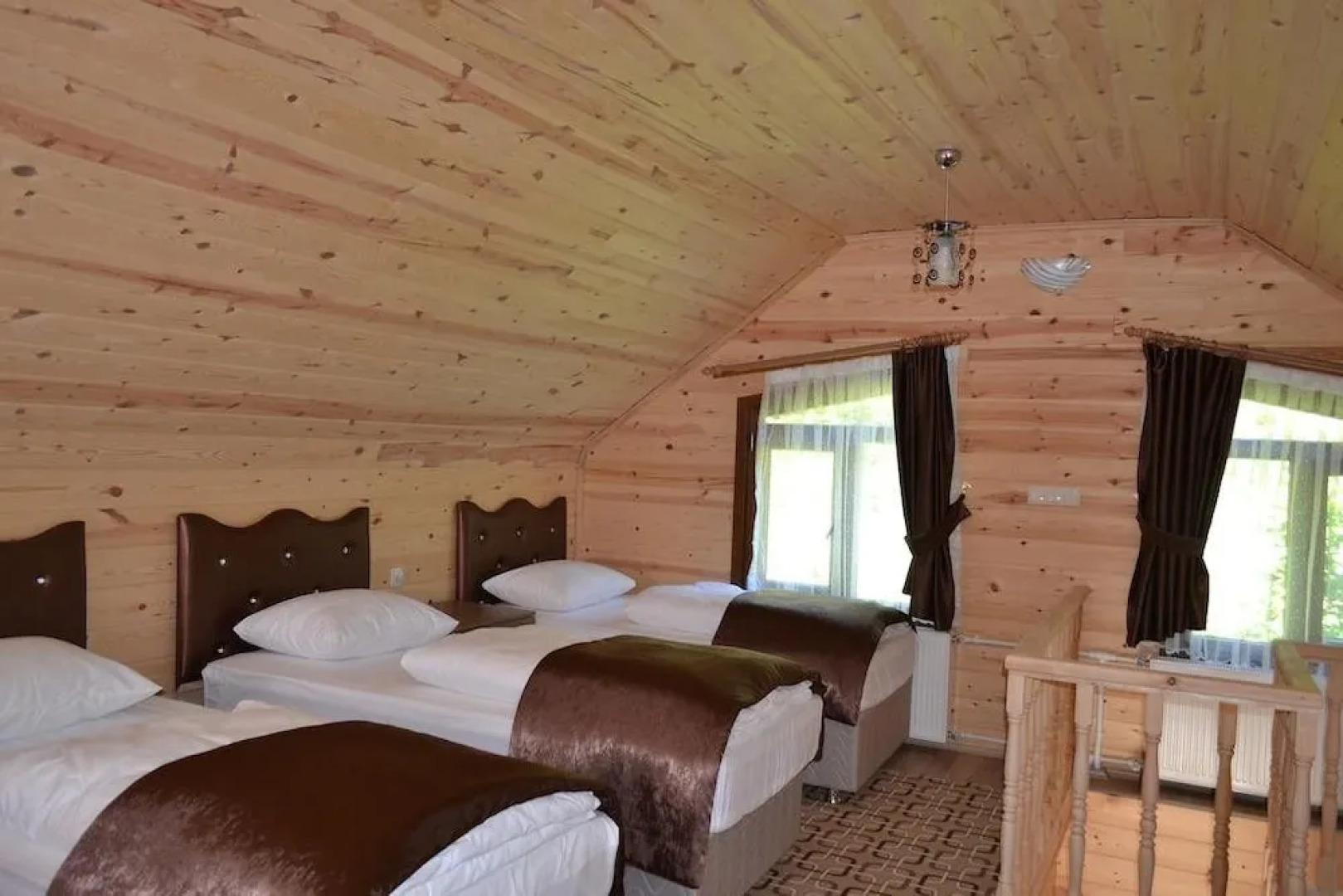 Uzungol Bungalow House