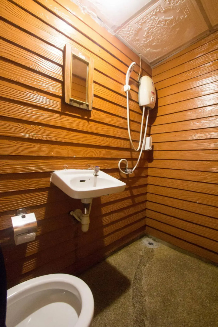 Tropical Garden Bungalow