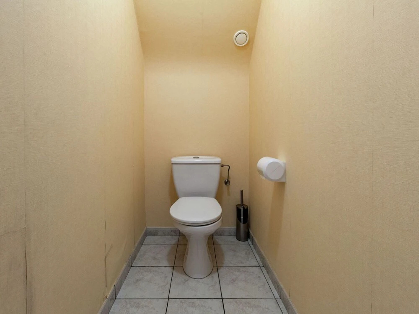 Luxurious Villa in De Panne with Garden