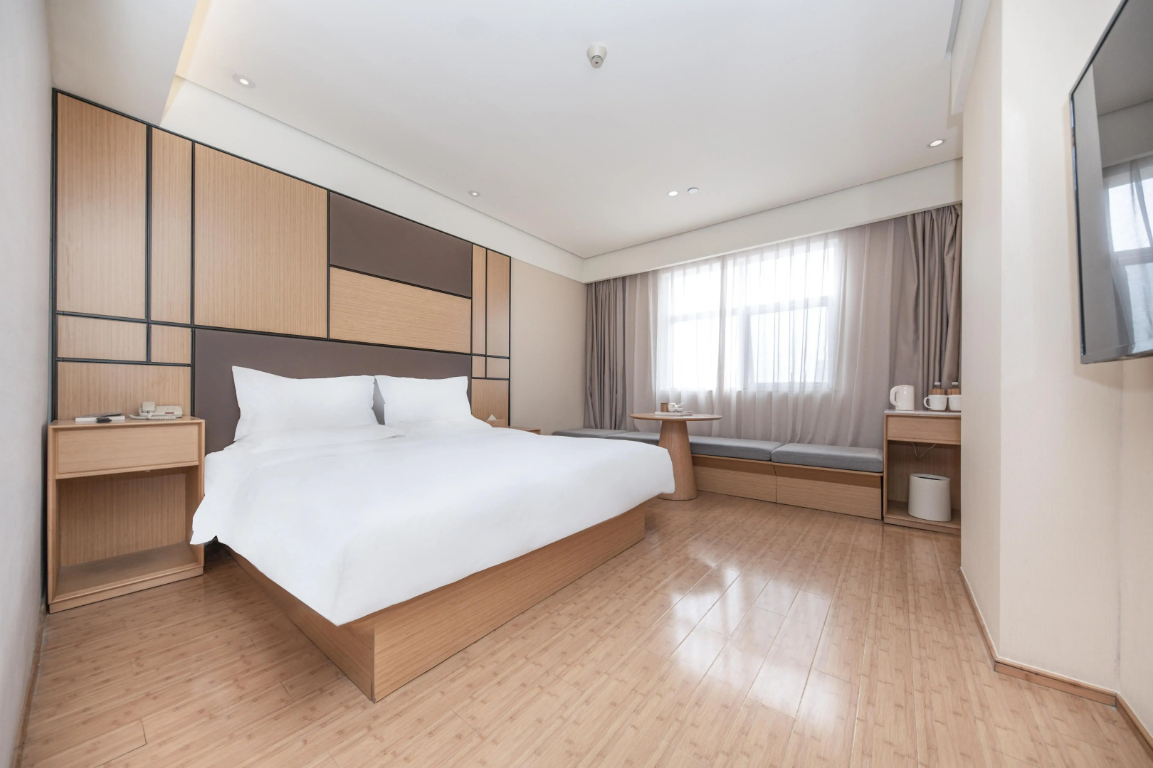 Ji Hotel (Hangzhou Wulin Square, Wenhui Mansion)