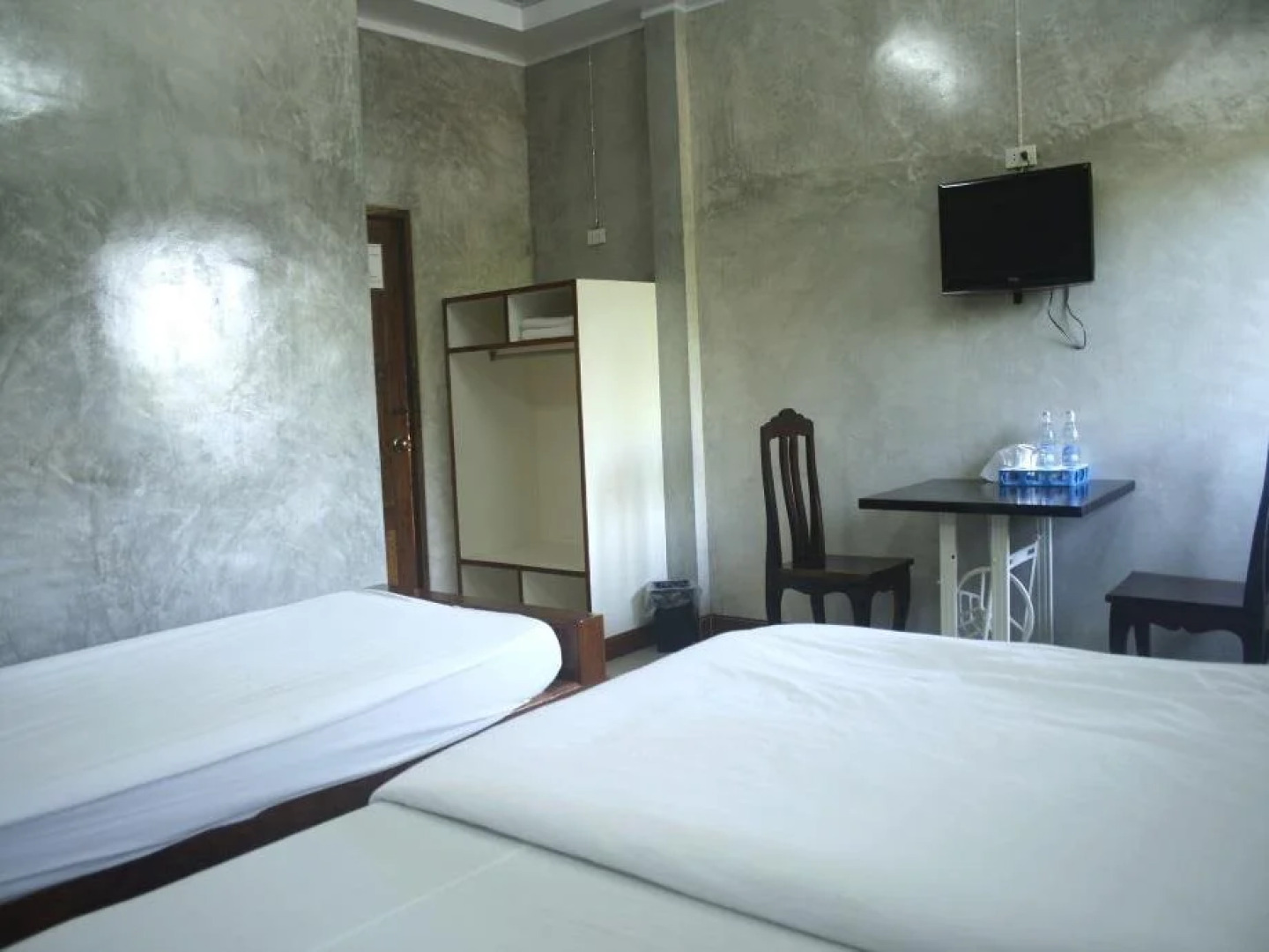 First Garden Home Resort