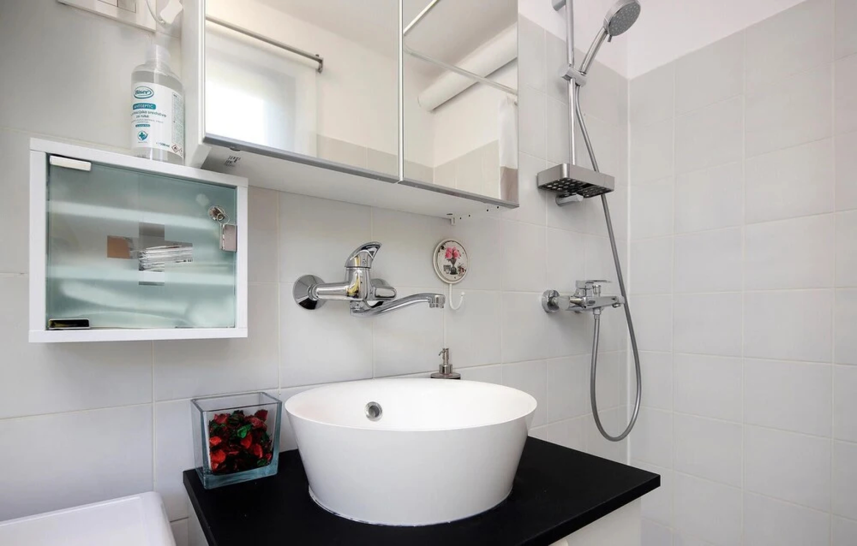 Awesome Apartment in Stinica With 1 Bedrooms and Wifi
