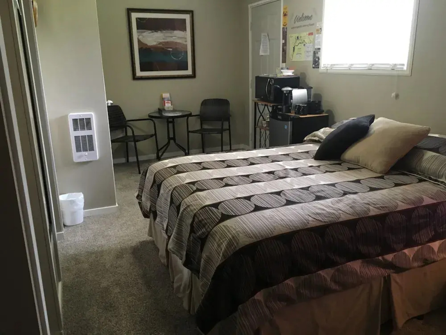 Nana's Nest And Breakfast