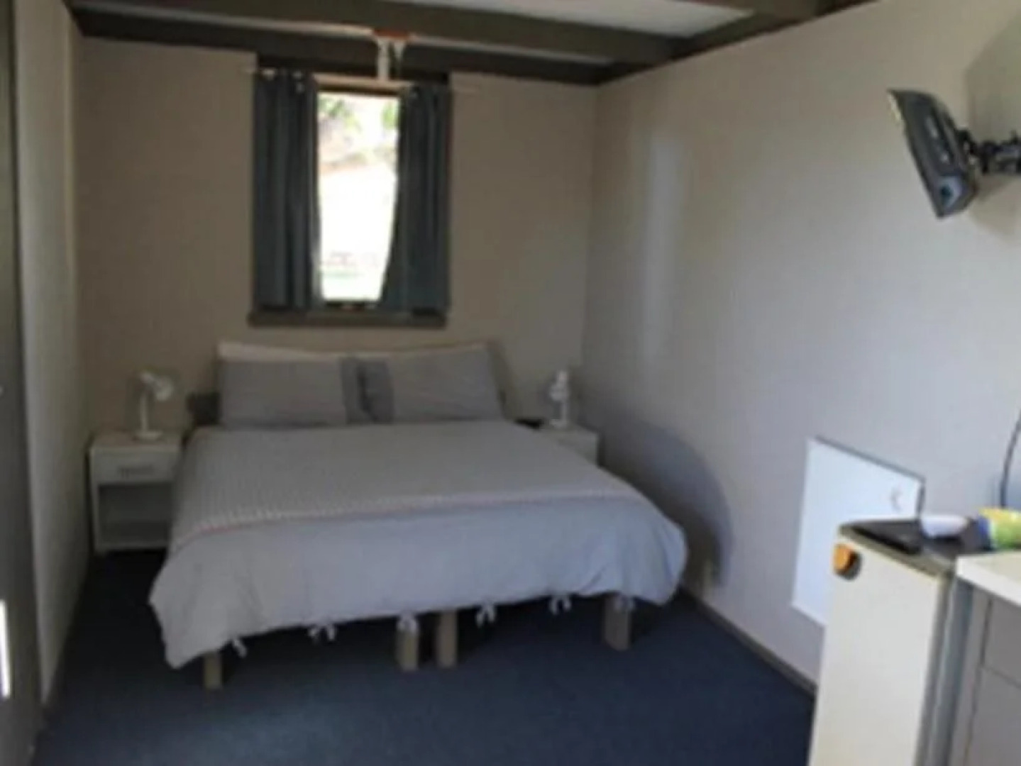 Flinders Island Cabin Park