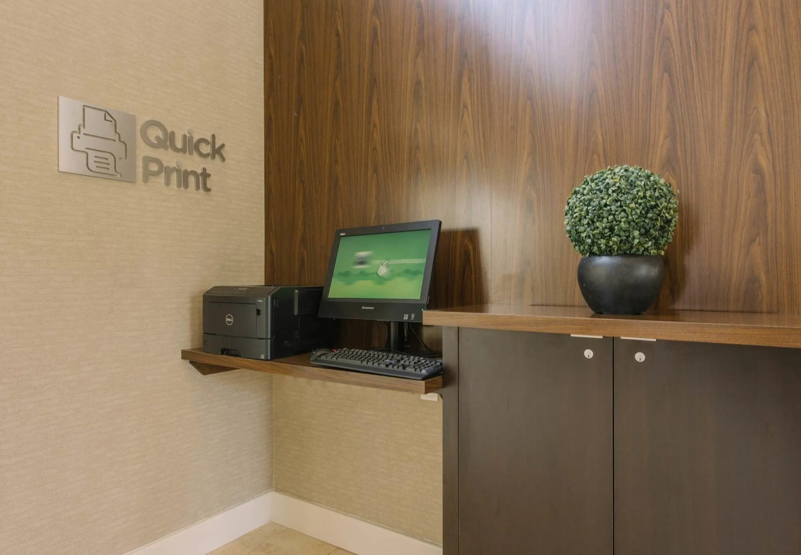 Courtyard by Marriott Nashua