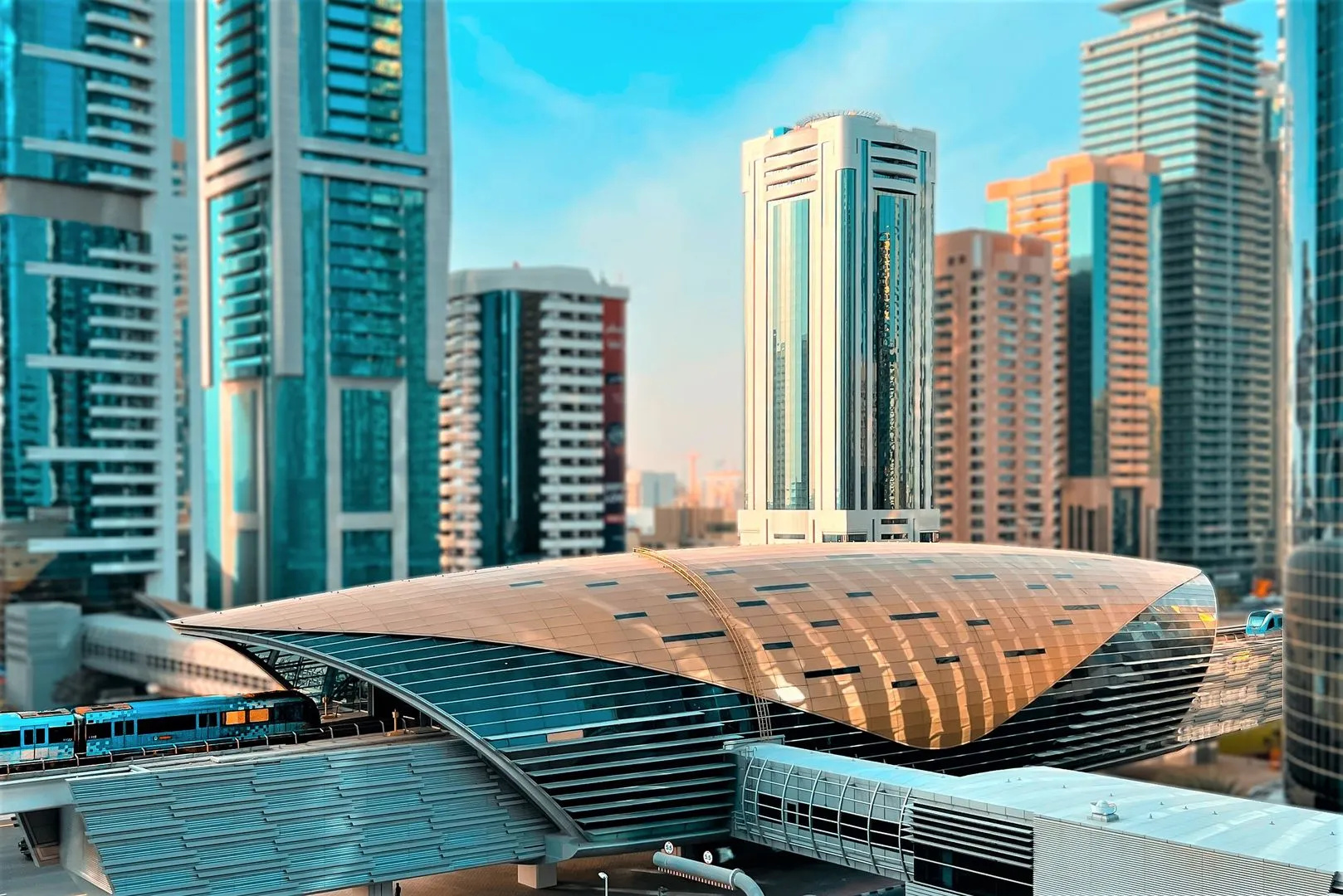 Отель Towers Rotana