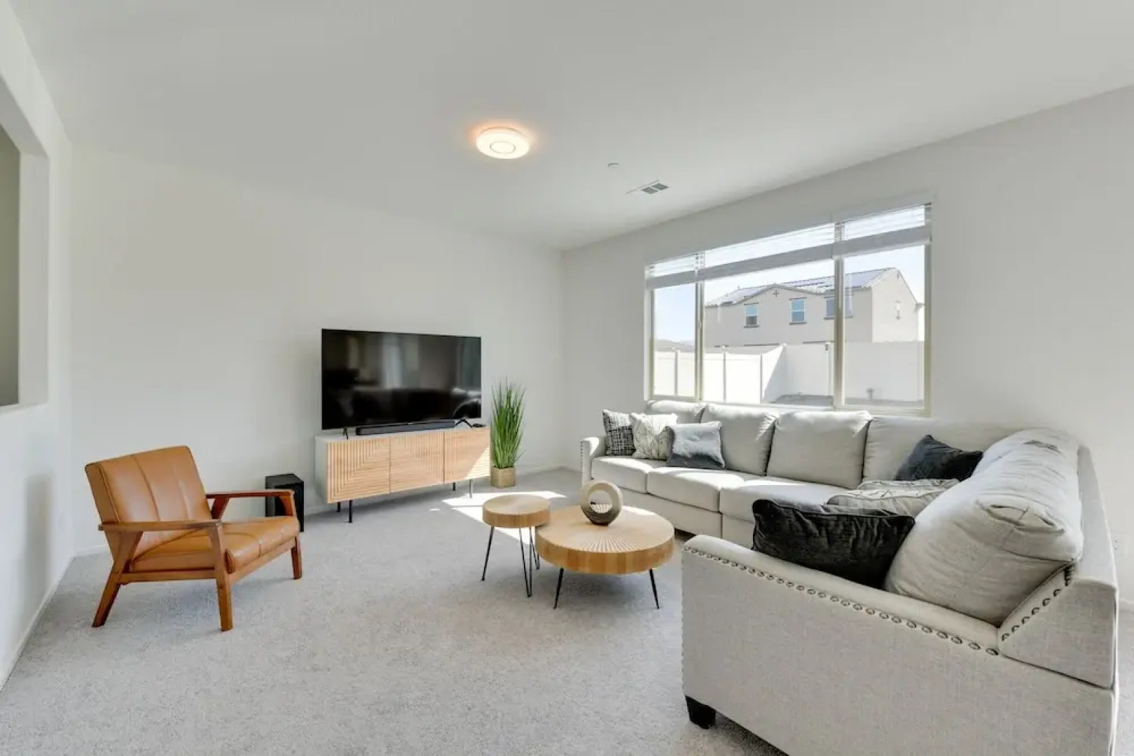 Near Empire Polo Field: Coachella Vacation Rental