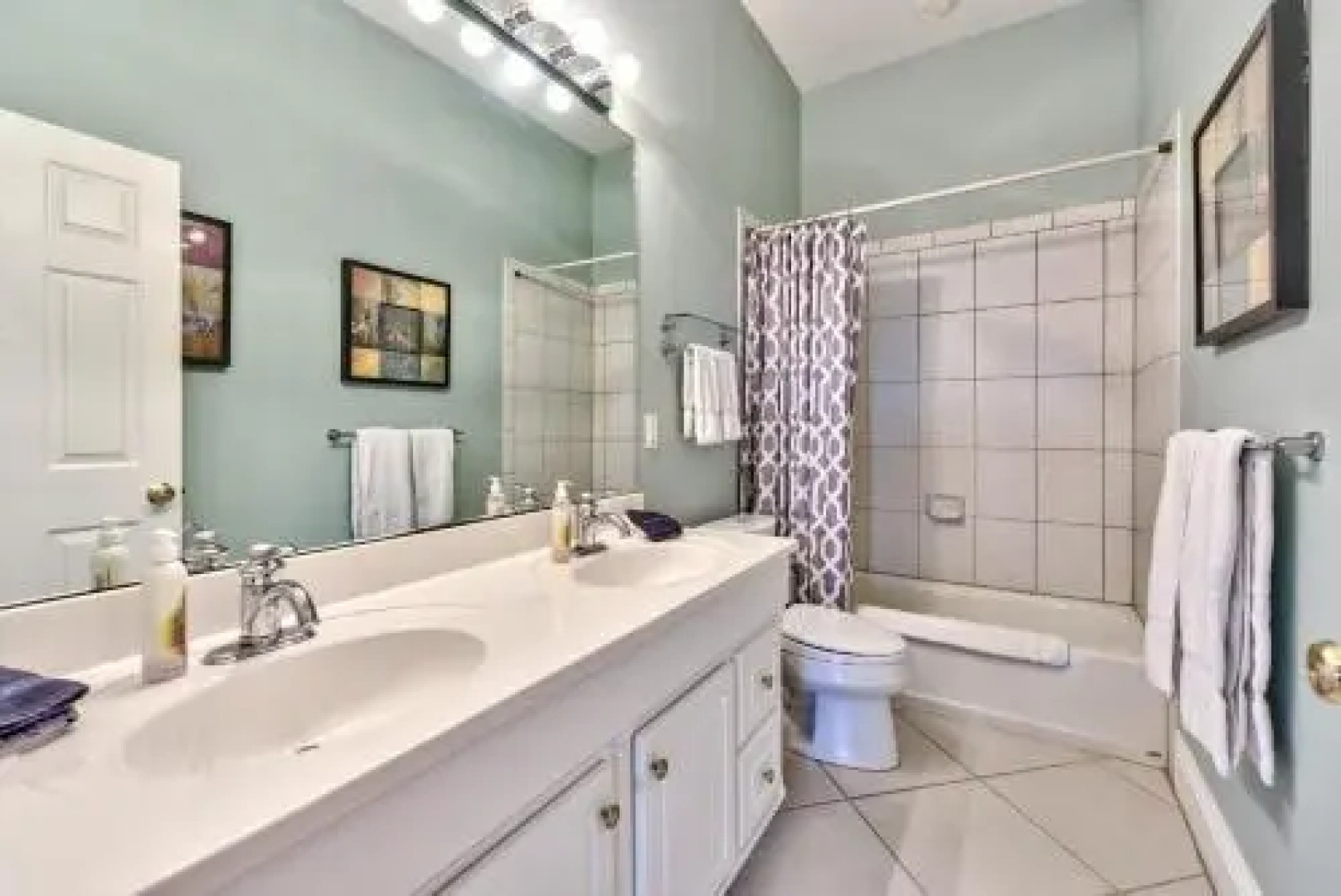 Syracuse Vacation Rental