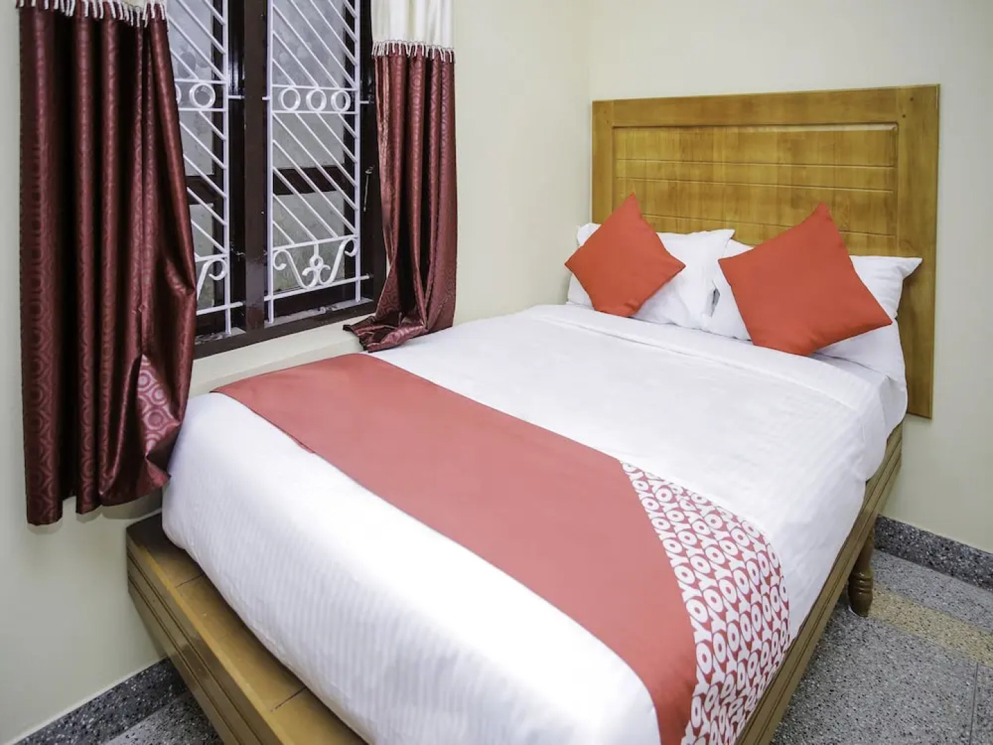 OYO 26607 Sri Subbiah Inn