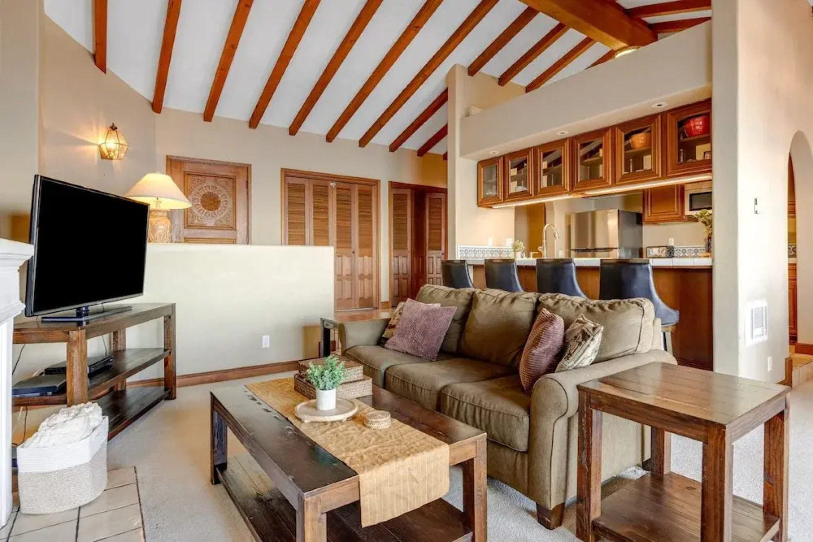 Camino De Flores by Avantstay Views Pool Beach Access Community Amenities