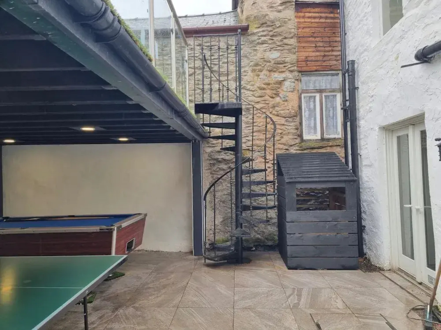 Brackendale Luxury Townhouse, hot Tub,sauna, Games