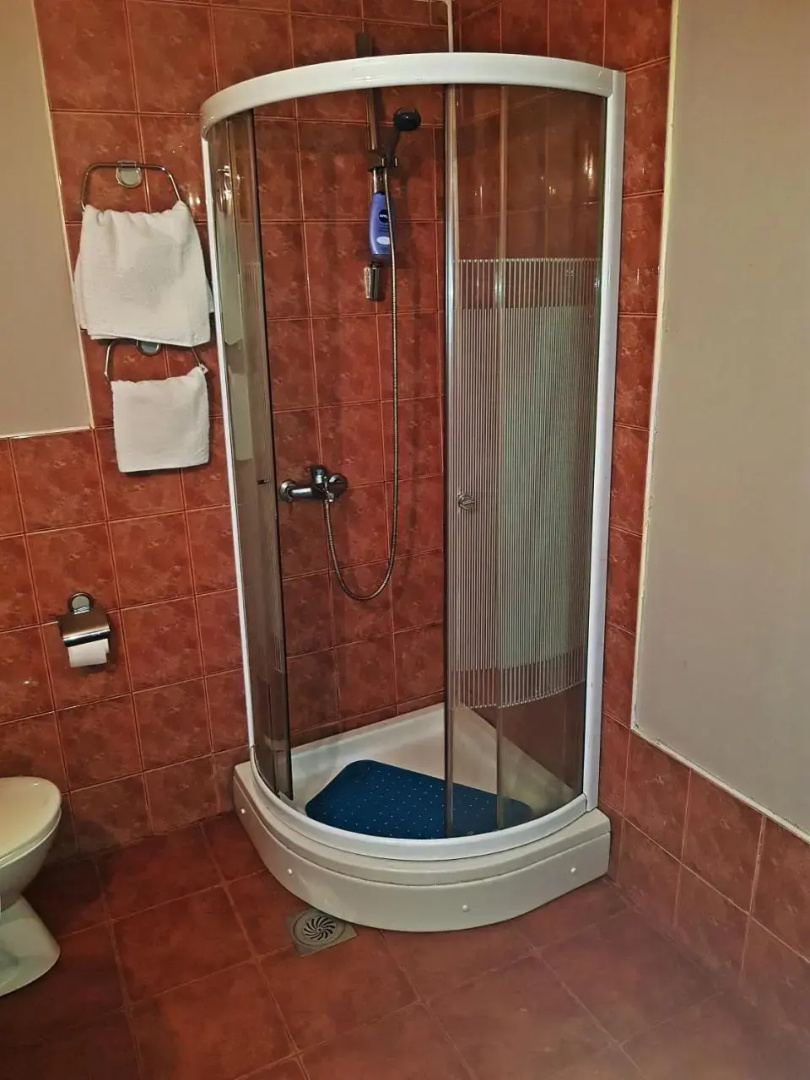 Guest House Sreder