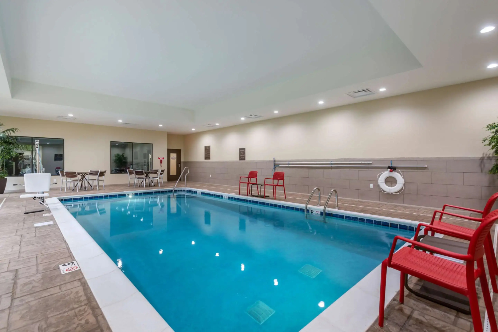 Comfort Suites Bowling Green Southeast