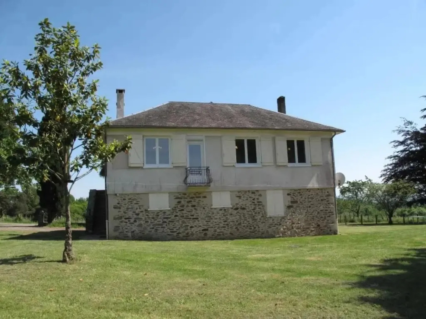 Holiday Home Freyssignes - CBA200