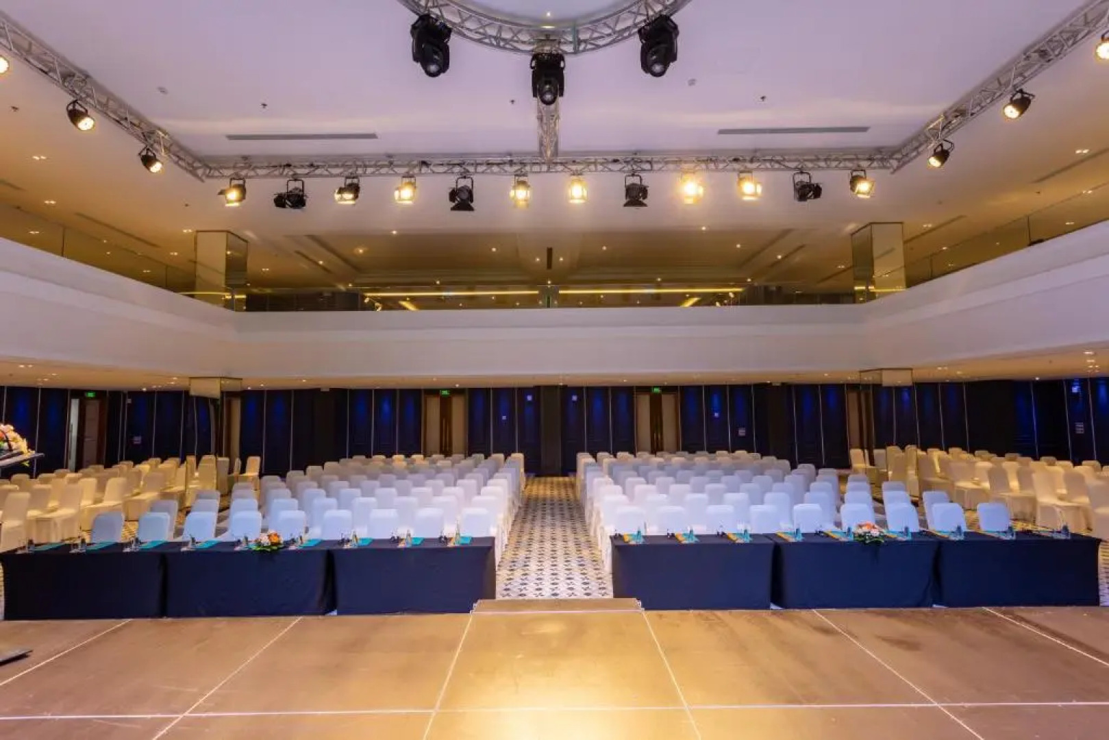 White Lotus Hue Hotel