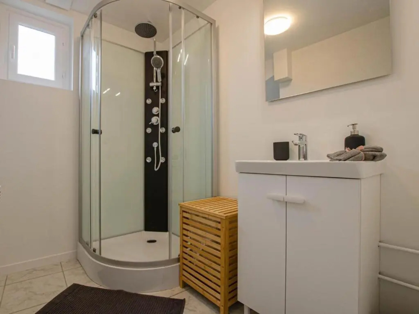 Gîte Montiéramey, 4 pièces, 8 personnes - FR-1-543-240