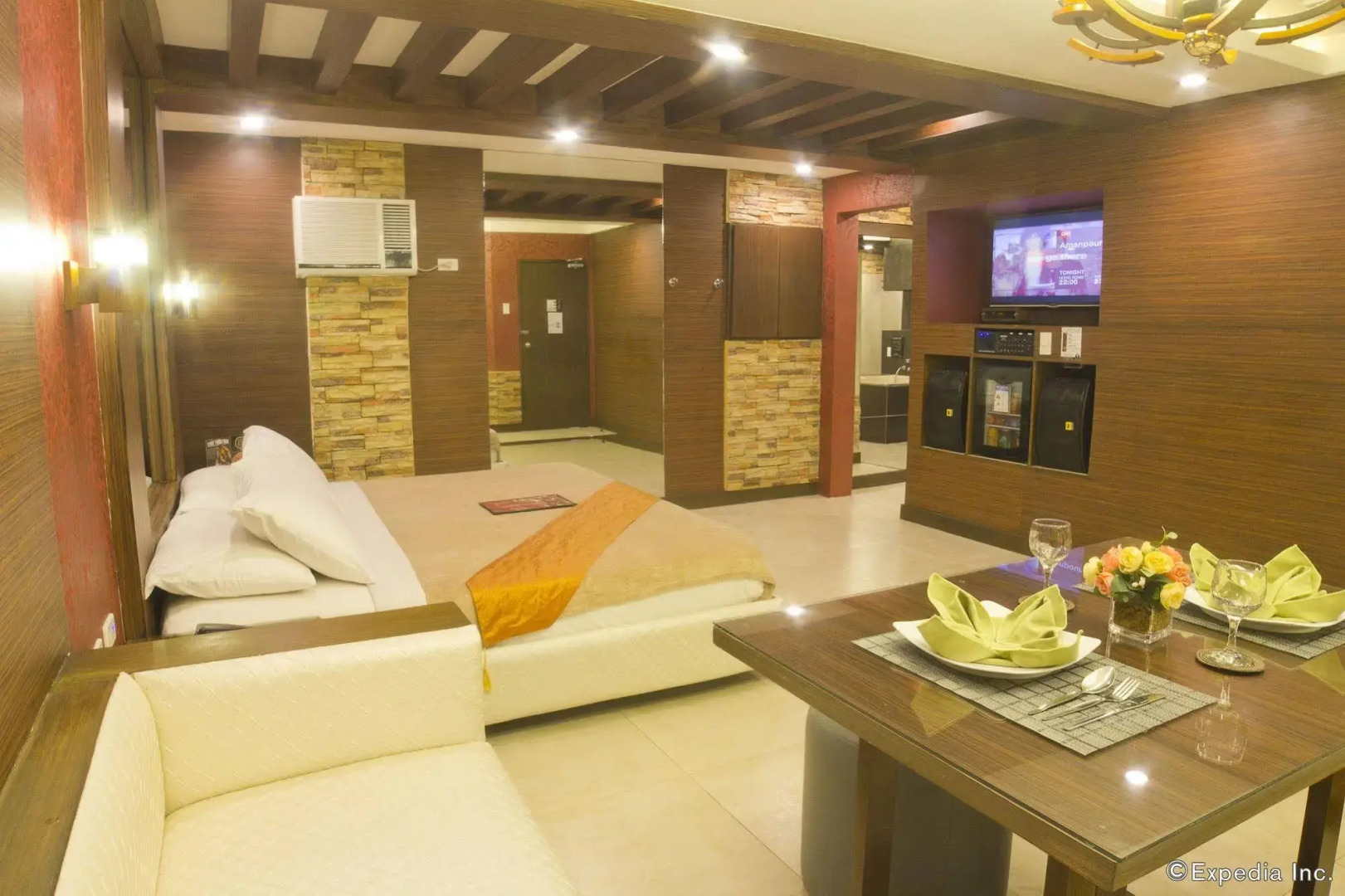 Victoria Court Las Piñas